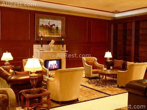 Royal Ascot Hotel 20